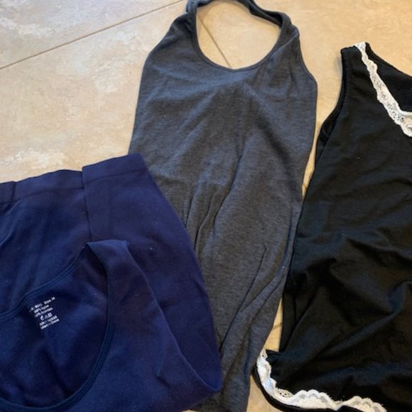 lot of 5 woman's tank tops size s - Picture 2 of 4